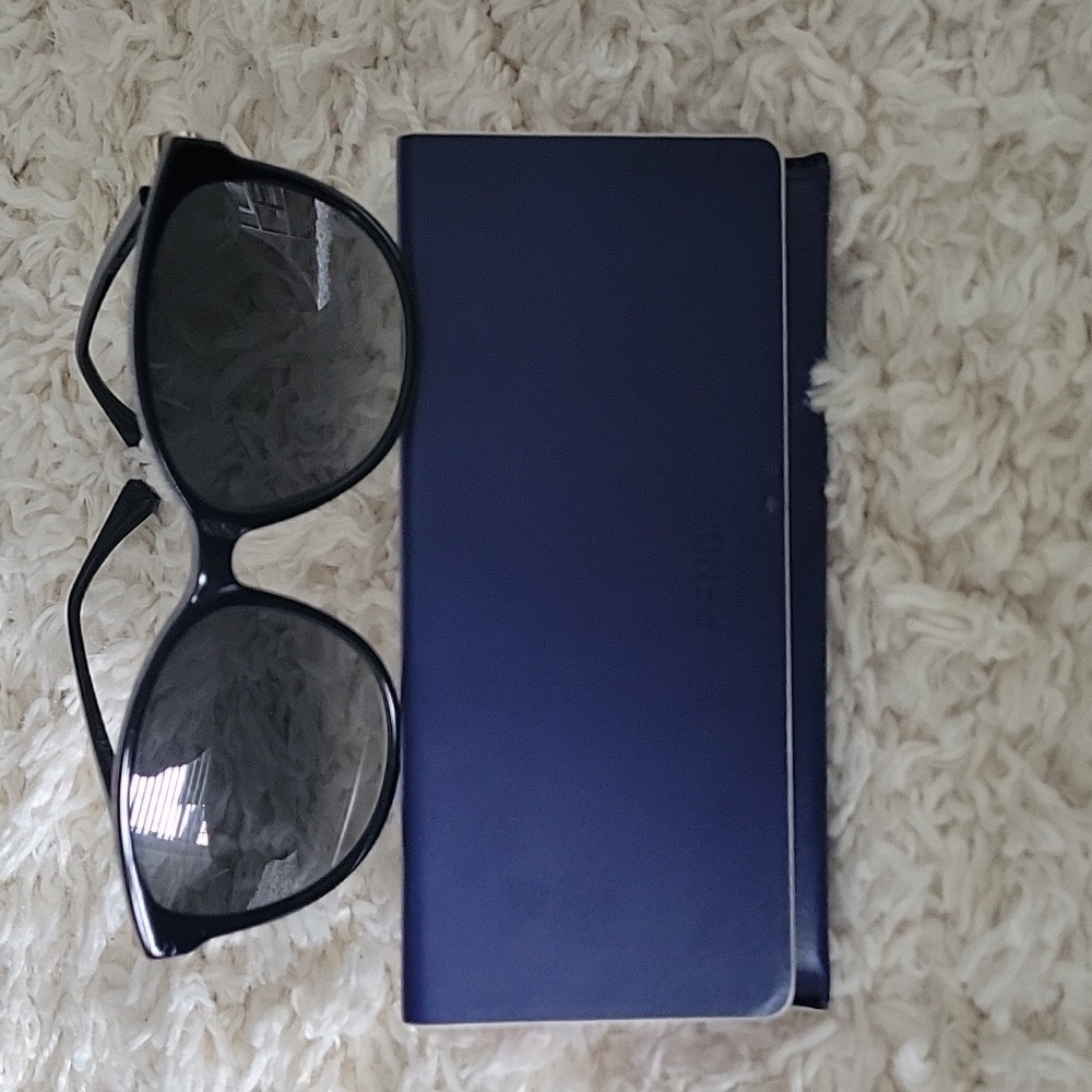 Fendi Black Sunglasses